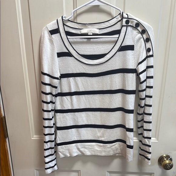 Ann Taylor LOFT Black and White Striped Women's Lightweight Sweater size XS - Picture 1 of 8